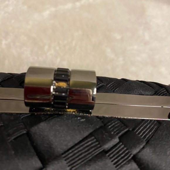 Sondra Roberts Evening Bag - Picture 2 of 8